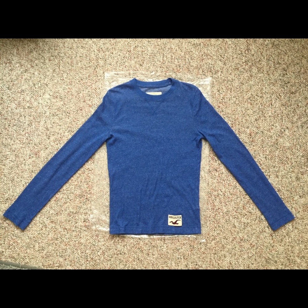 Men’s Hollister long sleeve t shirt, small